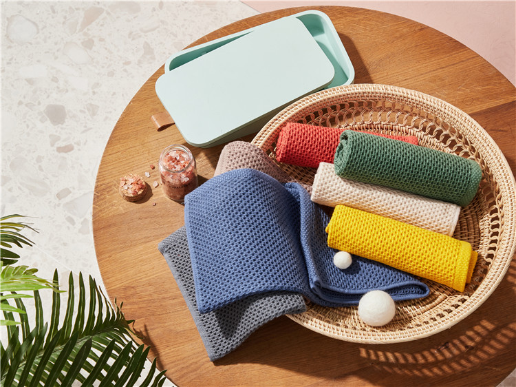 China Real Manufacturer Wholesale Luxury Cute Face Towel