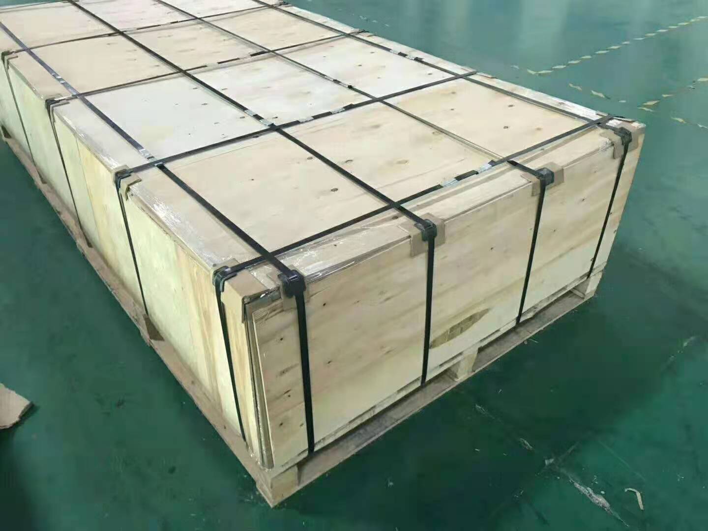 Factory Wholesale 4X8 Feet 20mm Ultra Thick Double Textured Clear Special Cast Acrylic Sheet