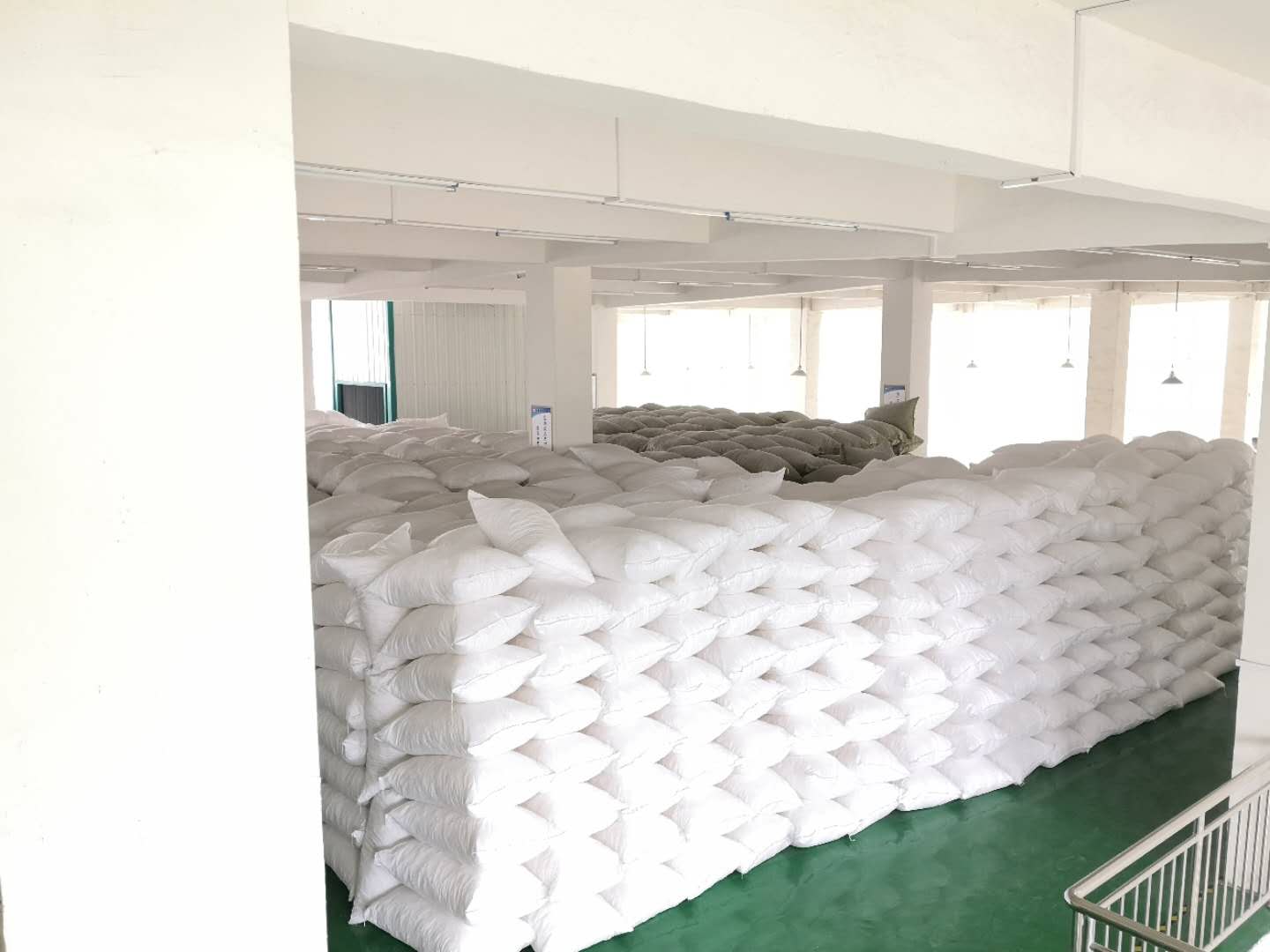 وسائط مرشح Cangier HDPE MBBR - 4/5/6/19/40 غرفة ، 900/1000/800/650/900m2 / m3 المسامية 15