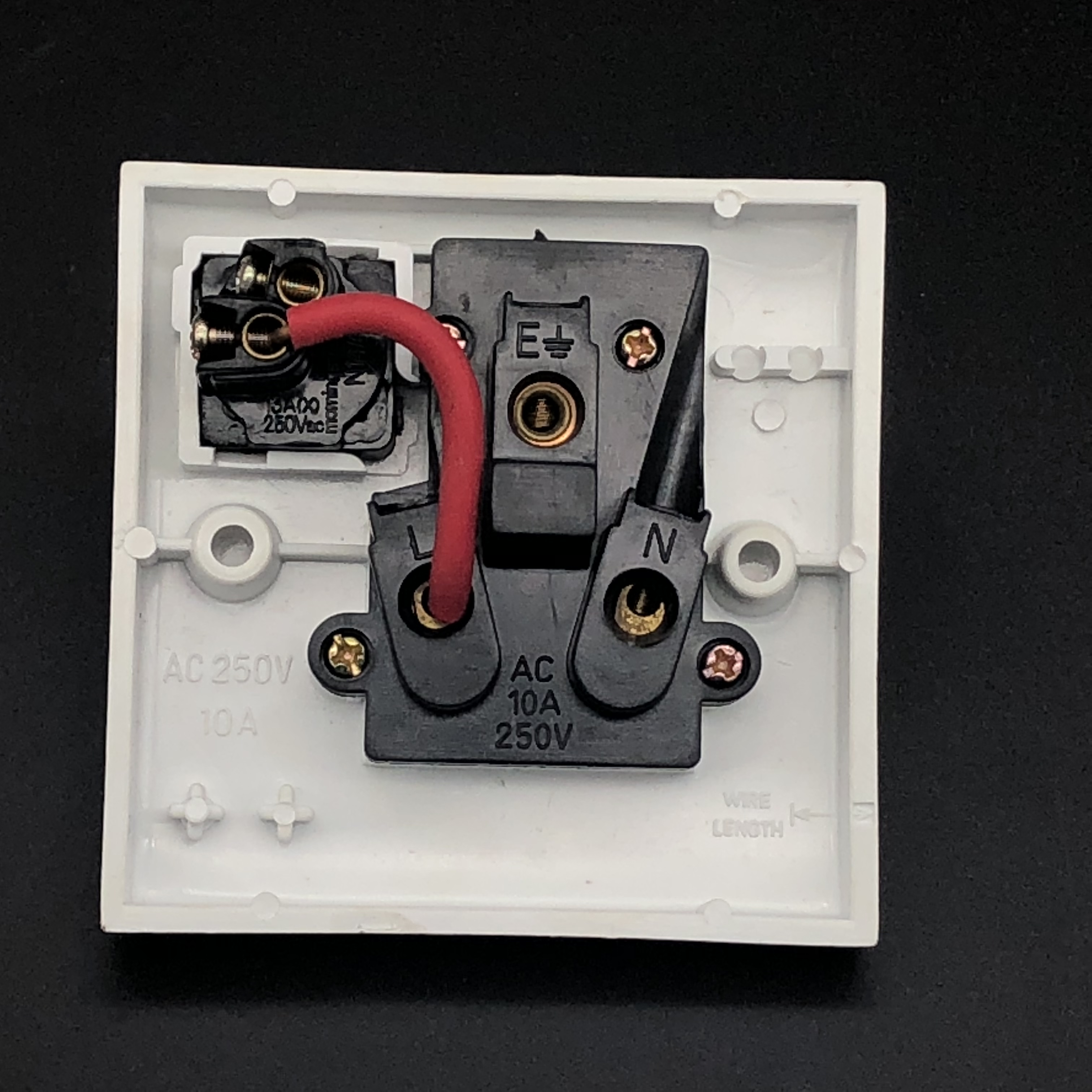 Reputation wholesale weatherproof type D Indian switches outlet with lamp home use hotel use