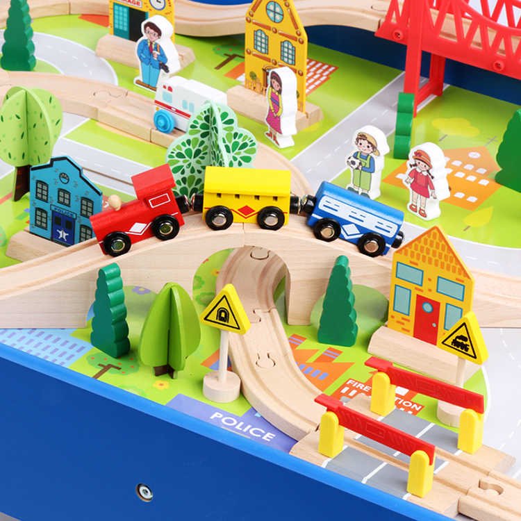 Wholesale Custom High Quality 88 Pieces Wooden Train Tracks Table Toys New Design Boys Girls Self Assemble Educational Toys