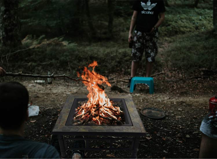hot Outdoor Wood Burning BBQ fire pit for camping