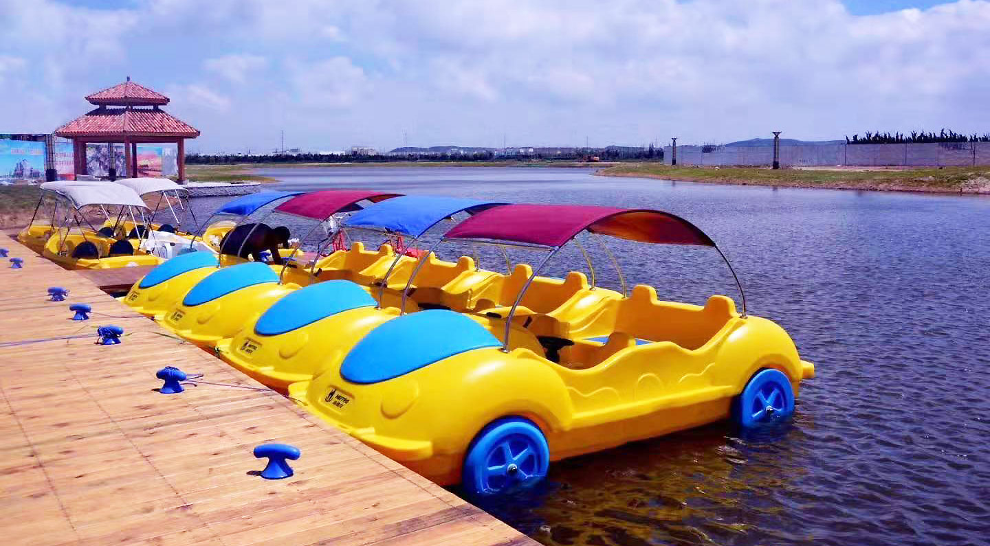 New water car design pedal boat or paddle boat water bike pedal boat