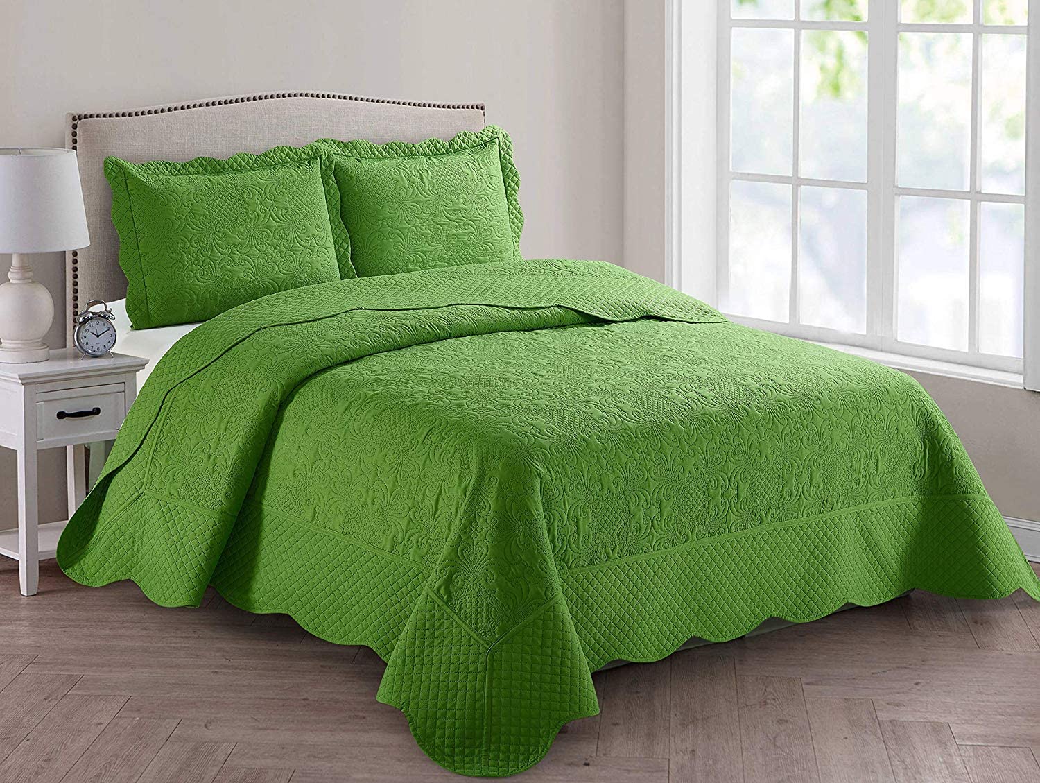 Hot Selling Good Quality set of bed linen Fabric Ultrasonic Quilt