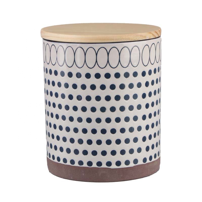 Factory wholesale top grade coffee bean candy sugar container tea canister ceramic food storage jar with wooden carved lid E034