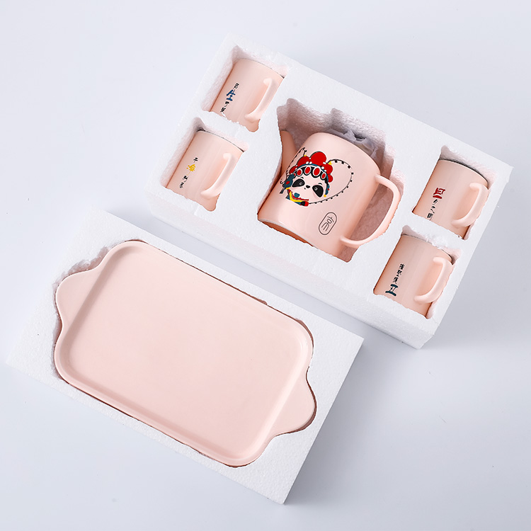 Customized 4 person coffee mug set  pink color tea cups coffee pot coffee set with tray