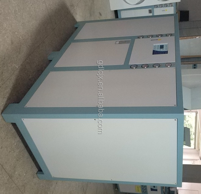 Water cooled chillers for cosmetic and injection machine