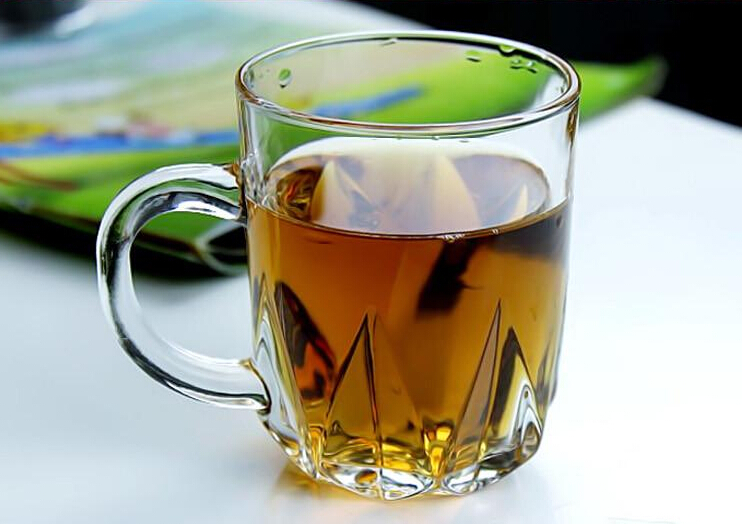 8oz/240ml clear glass beer cup with embossed design