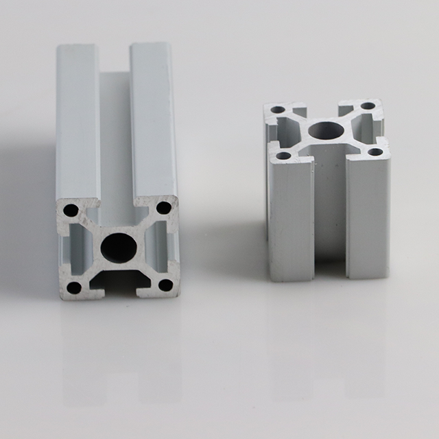 شکاف پروفیل های اکستروژن آلومینیومی OEM 40x40 T برای ریل خطی 4