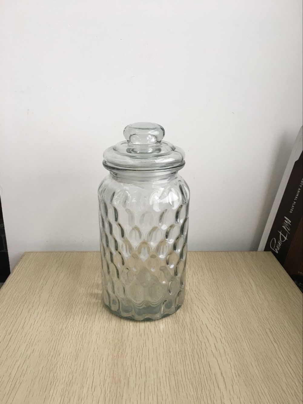 Custom Embossment Tea Coffee Food Healthy Glass Storage Jar With glass Lid