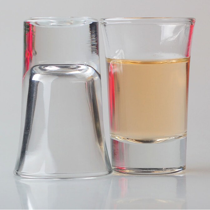 Haonai square shape 15ml mini shot glass liquor glass wholesales glass