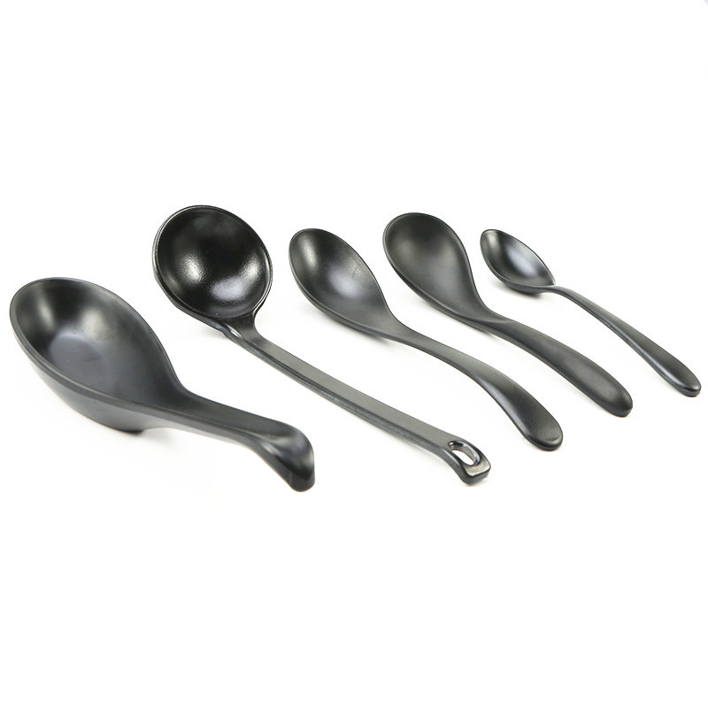 Wholesale black kitchen spoon restaurant melamine dinner noodle ramen plastic spoon