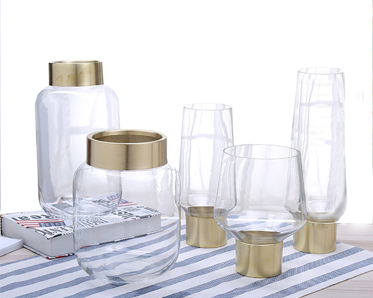 Bixuan Vases Clear Glass Flower Arrangement Vases Brass Gold Band Decor Dining Table Wedding Centerpieces, 7.9'' H x 4.9'' D
