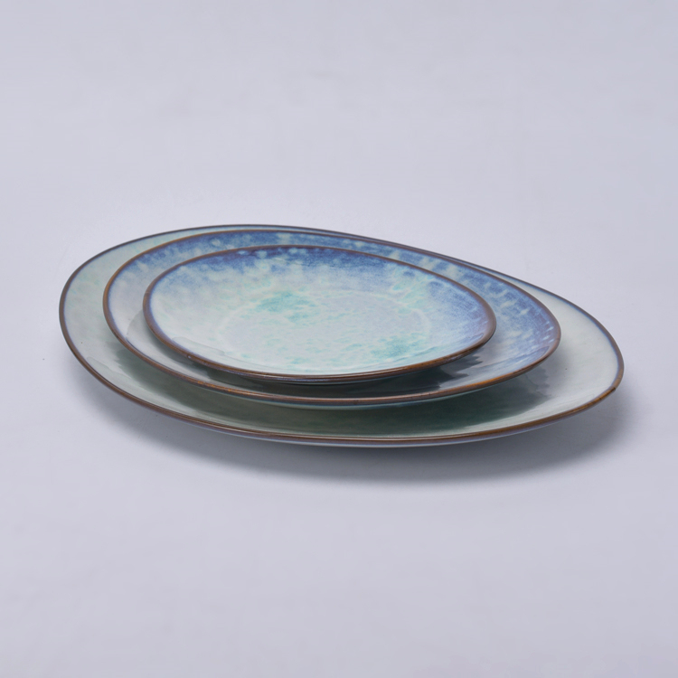 Wholesale dinnerware oval shape fancy 9 inch porcelain salad dinner plates for restaurant
