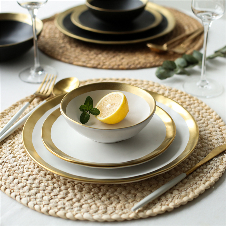 Customized nordic dinnerware sets ceramic wedding white dishes plates set with gold rim