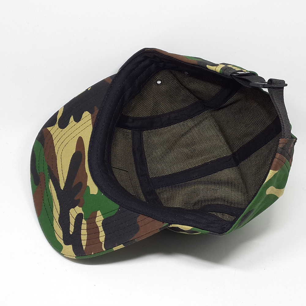 Popular product polyester camo fabric leather strap camp 5 panel hat caps hats neon trucker hat