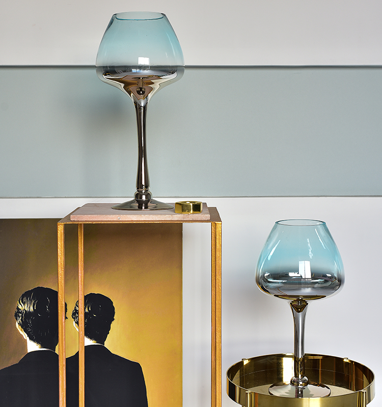 Bixuan Hurricane Candleholder Optic Blue Golden Mirrored Decor Goblet Shape Tea Light Holder Wedding Centerpieces 20x40cm