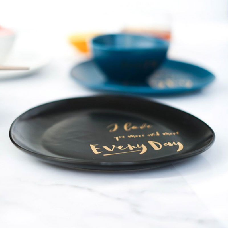 Wholesale Modern Style Ceramic Triangular Soup Bowl Dish Salad Plate