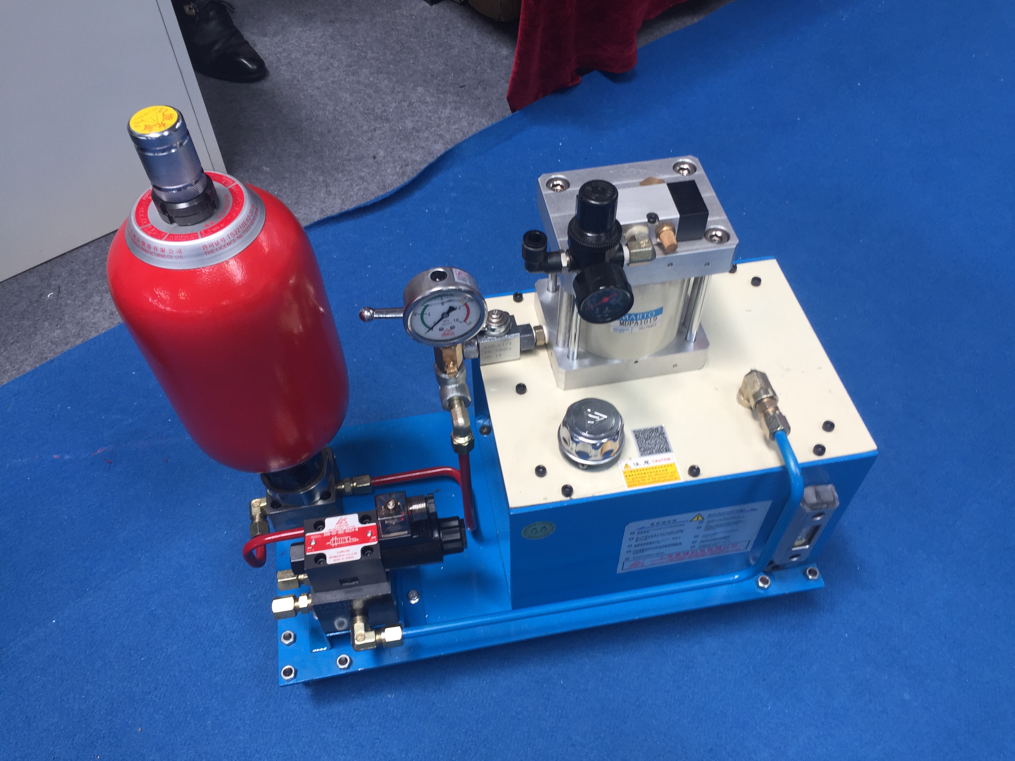 1.5KW, vane pump, pressure 07Mpa, flow 20L/MIN, 40LT, small hydraulic pump set for CNC machine