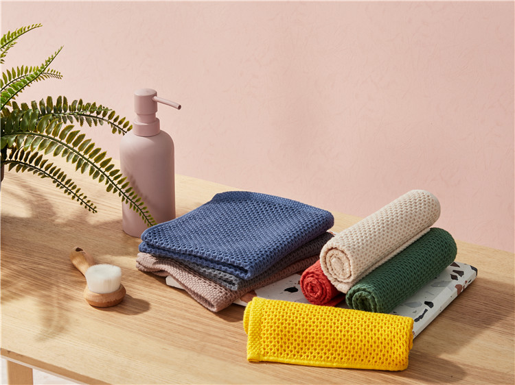 China Real Manufacturer Wholesale Luxury Cute Face Towel