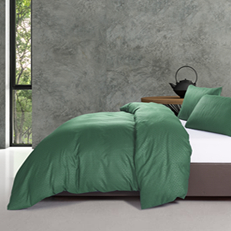 High-quality Luxury And Comfort Luxury Comforter Hotel Bedsheets Bedding Set