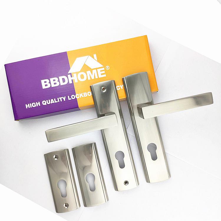 European Mortise Lock Set Lock Body three-point locks multilock with pull handle door handle and cylinder