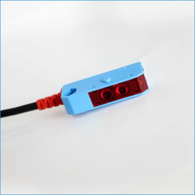 PJRI Infrared Sensor Diffuse type compact size, 10cm sensing range DC 12-24, NPN PNP 150mm cable with M8 connector