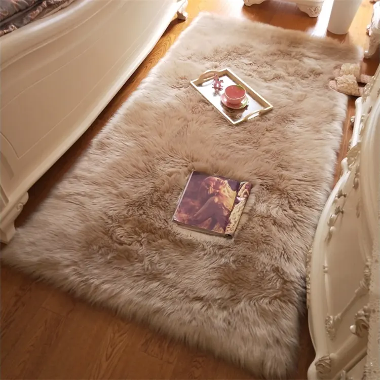 Eco-Friendly Antistatic Real Fur Carpet Skincare Playing Circle Brown Beige Fur Rugs And Carpet For Bedroom Floor