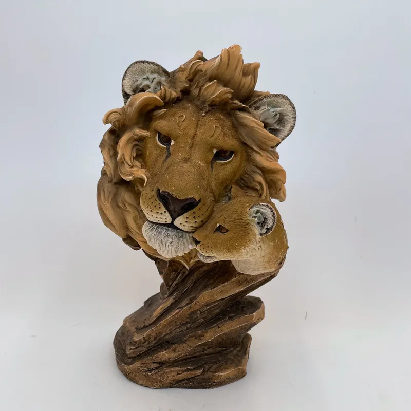 Made in China polyresin lion and baby head resin crafts animal statue