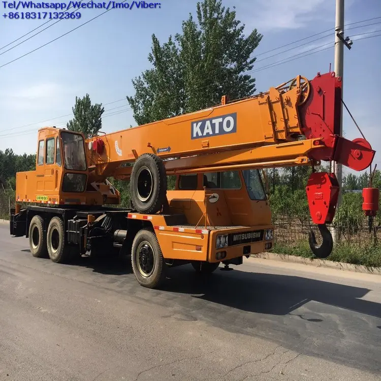 Б/у кран Kato NK250E 25 тонн для продажи