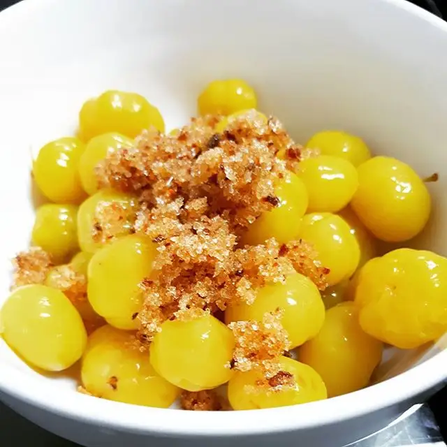 Gooseberry Preserved Fruit Food Preservatives Sour and Sweet Pickled