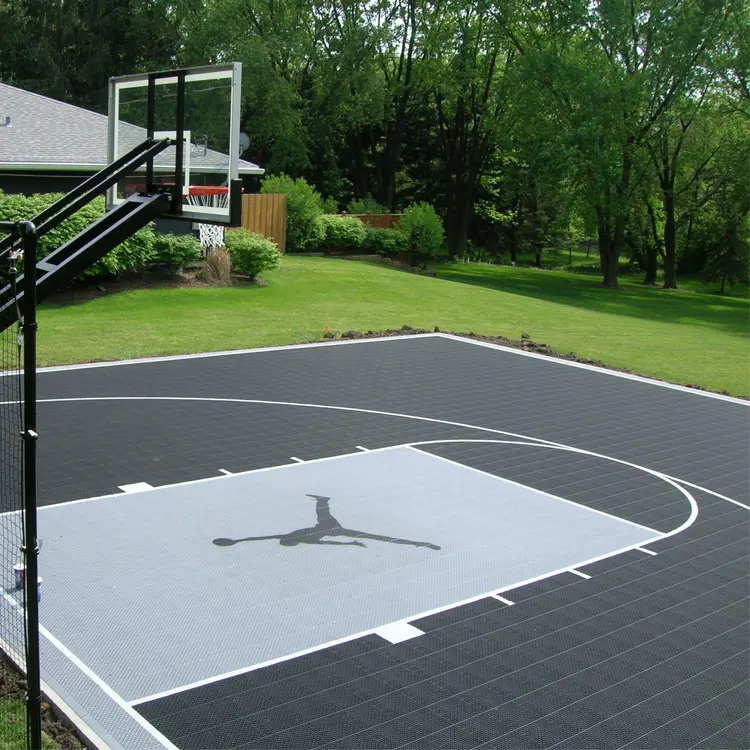 Уличная баскетбольная площадка 50x36 футов, высококачественная Pp сцепляющаяся плитка, спортивный пол