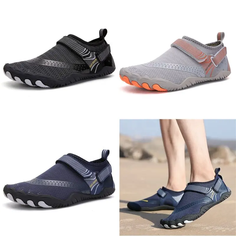 2020 Water Walking Aqua Shoes Strap For Beach Customized Anti-Slip Water Sport Barefoot Swimming Quick-dry Shoes