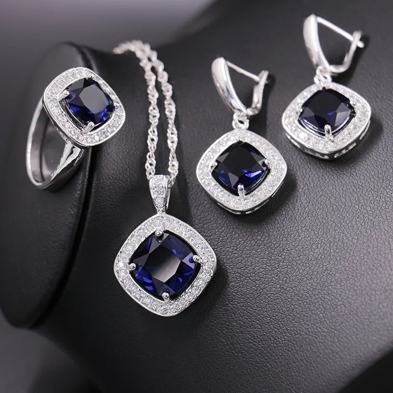 Blue Diamond Gem Jewelry Set Shiny Beautiful Lady Earing and Necklace Set Women