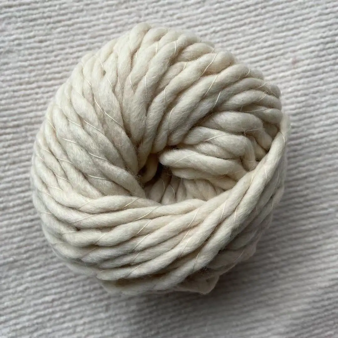 50% Wool 50% Acrylic Chunky TT Twisted Corrugated Yarn For Sweater Knitting