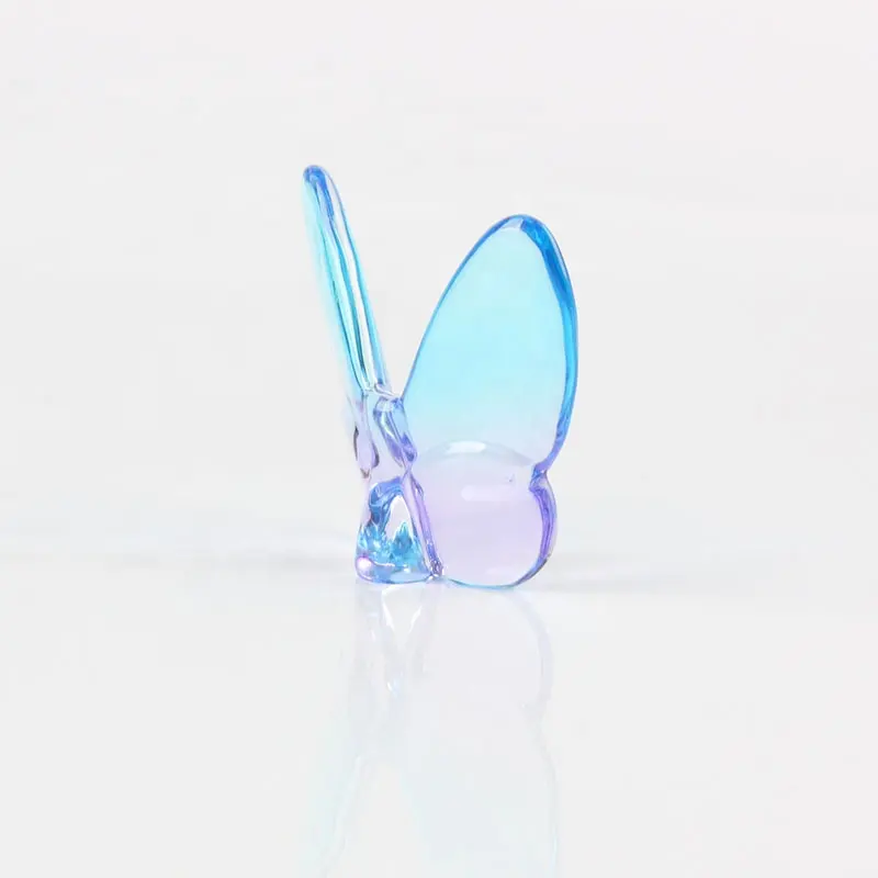 Beautiful High-end elegant Crystal Glass Butterfly for Home decorations & Wedding gifts.