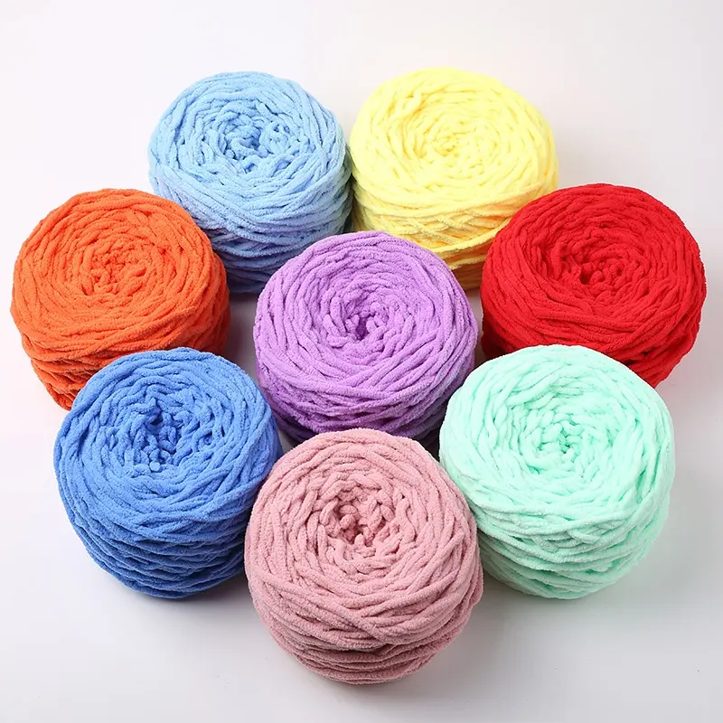 Cynthia Wholesale Polyester 0.5cm 0.7cm 1cm Bulky Knitting Yarn for Chunky Blankets Chunky Jumbo Chenille Yarn