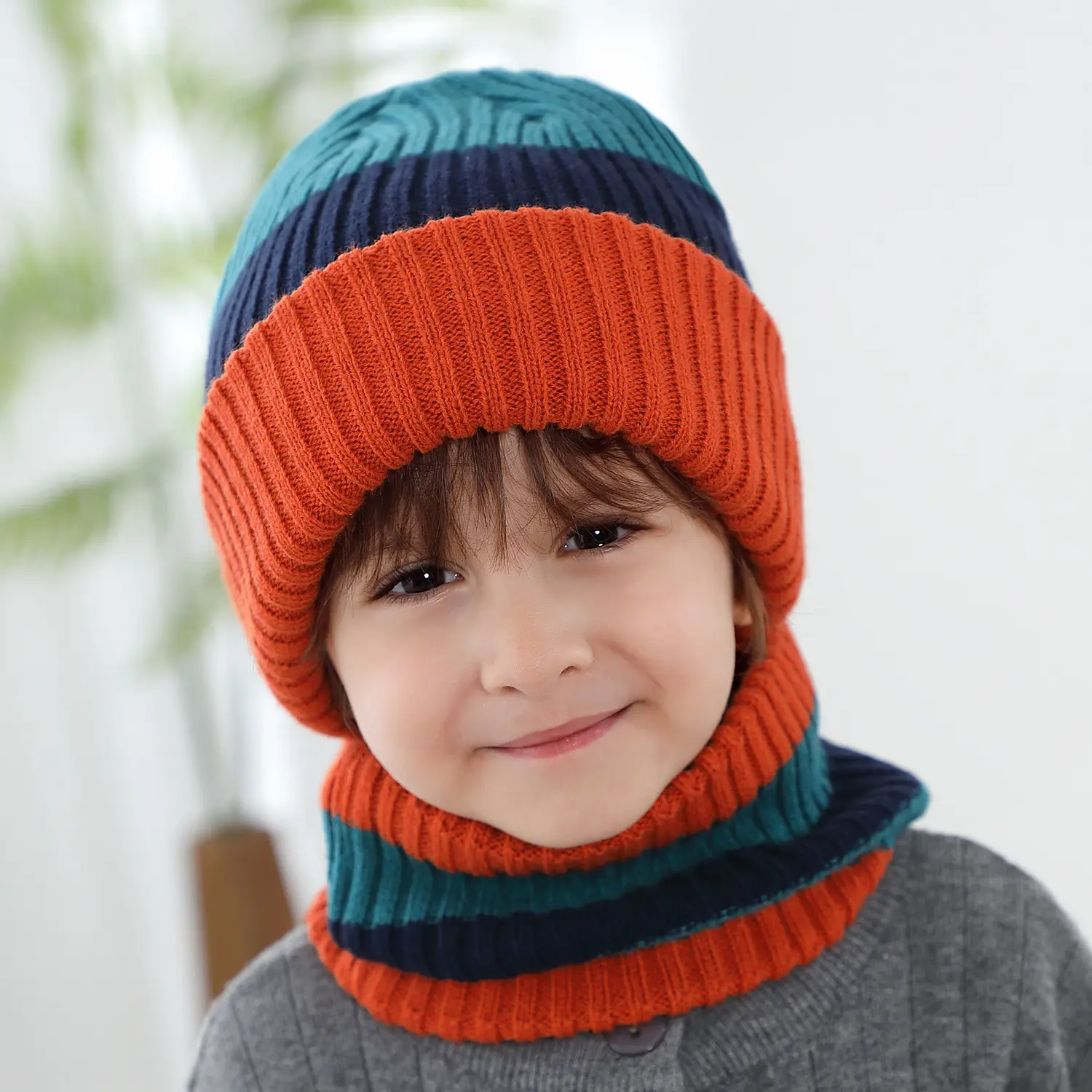 Вязаная детская осенне-зимняя новая полосатая вязаная шерстяная детская зимняя шапка и шарф набор