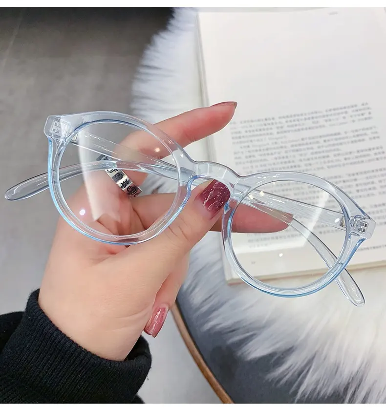 Оптовая продажа, недорогие дизайнерские знаменитые очки для компьютера с защитой от синего света, женские круглые прозрачные модные очки, 2023