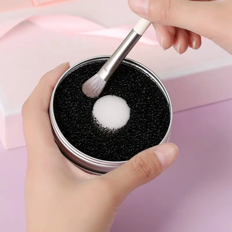 New Makeup Brush Cleaner Sponge Remover Color From Brush Eyeshadow Sponge Tool Cleaner Quick Color Off Make Up Brushes Cleaner