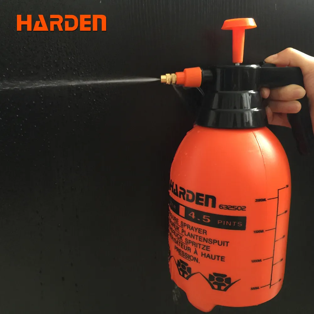 China Made Professional 1L Plastic Hand Pressure Garden Home Water Sprayer