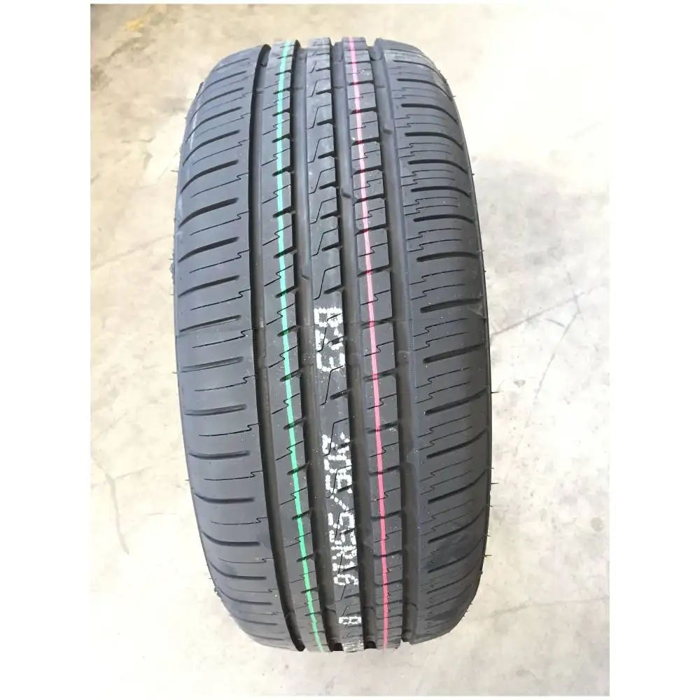 Автомобильные колеса и шины UHP 245/35R20 дюймов резиновые радиальные бескамерные TL безвоздушные шины для легковых автомобилей pcr колеса для всех сезонов полустальные шины