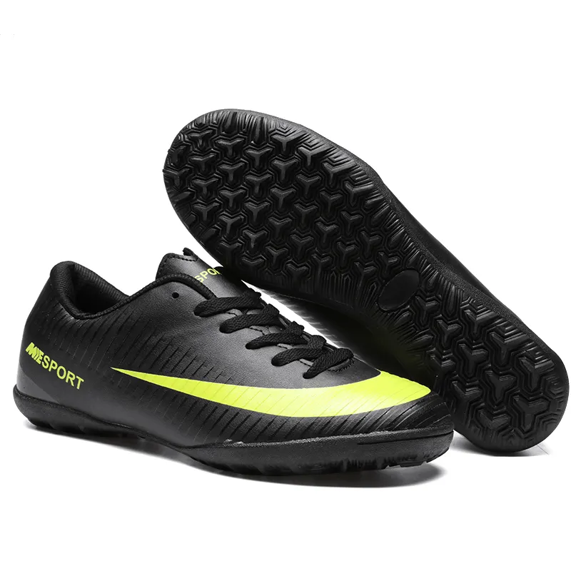 FLYJA New Design Style Soccer Football Shoes Talla 27-45 Low-Cut Non-Slip School Futsal Soccer Sneaker Boots for Indoor Outdoor