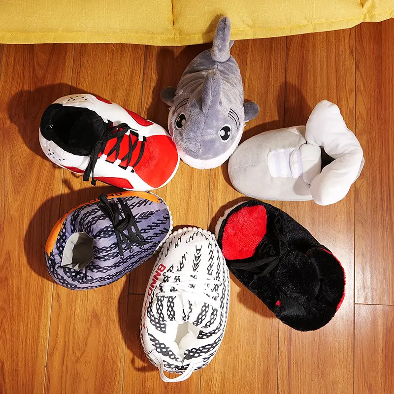 Prompt delivery fluffy indoor slippers plush slippers soft fluffy puffy yeezy slippers