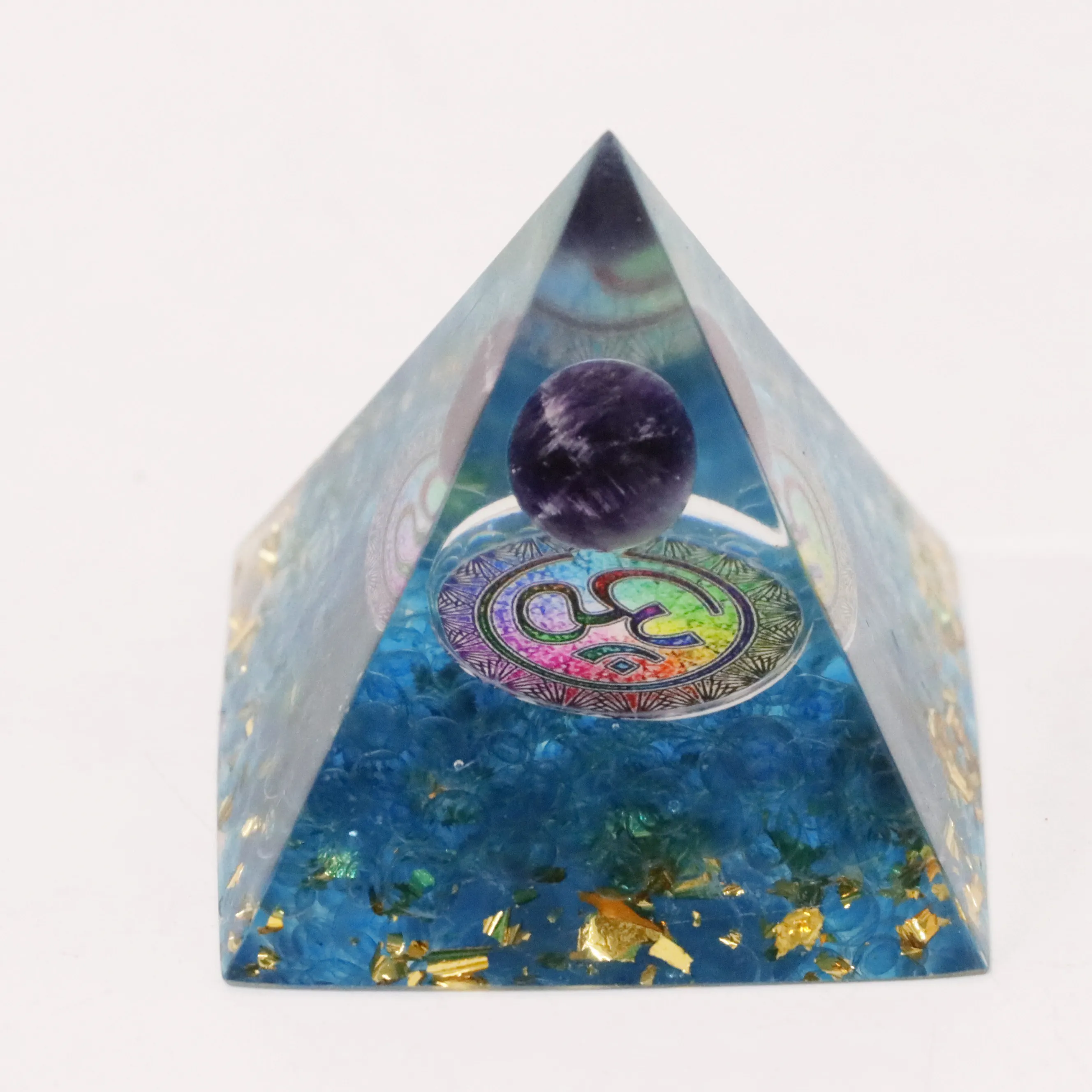 Hot Sell Orgonite Pyramid Healing Crystal Energy Orgonite Pyramid For Fengshui