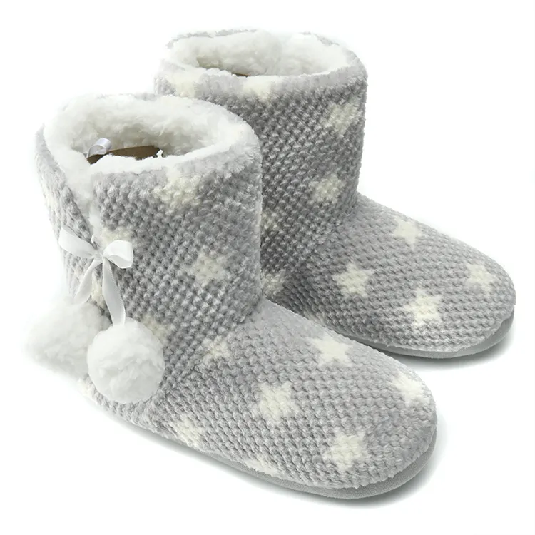 Wholesale Custom High Quality Anti-Slip Flannel Star with Pom-pom Warm Winter Slipper Boots for Women