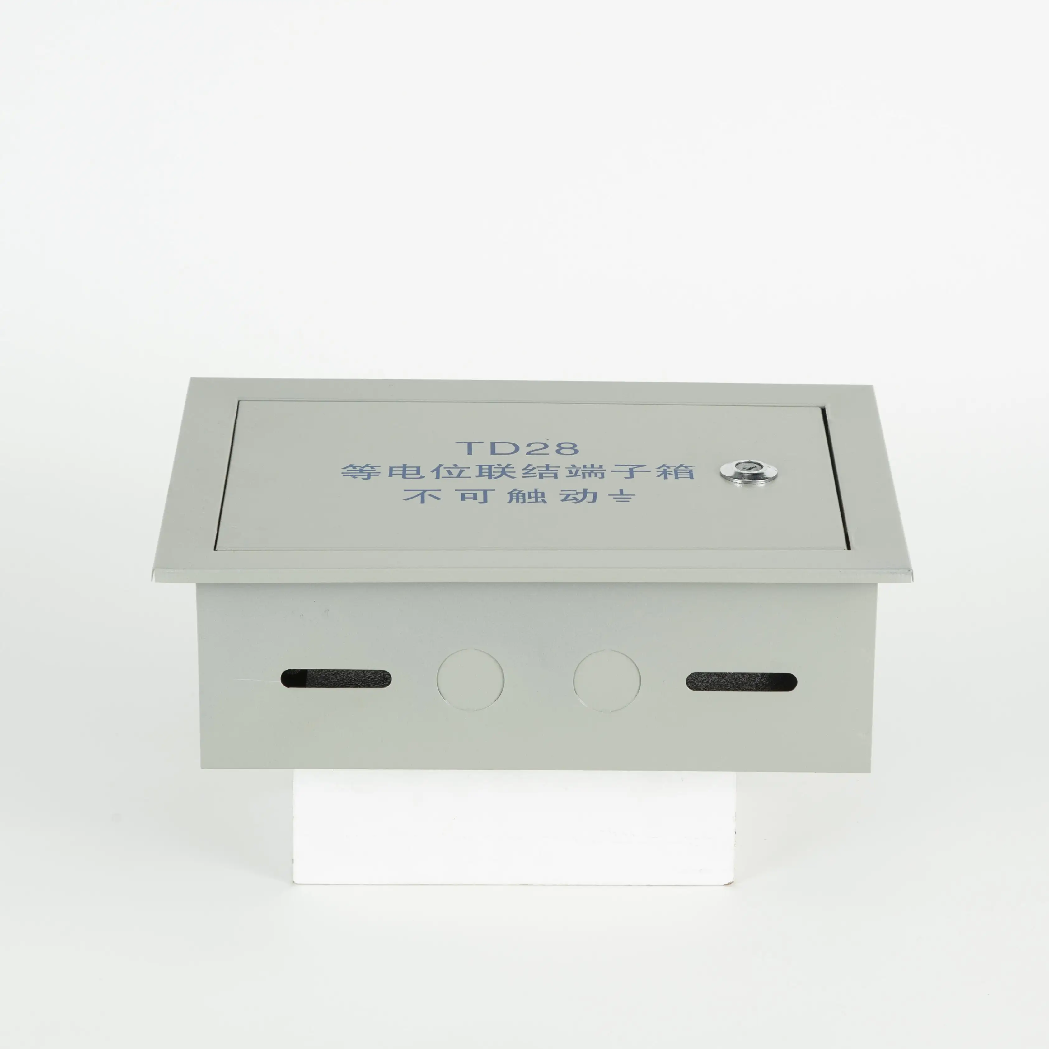 Металлический электронный корпус с ЧПУ панель управления кейс equipotential connection Клеммная распределительная коробка