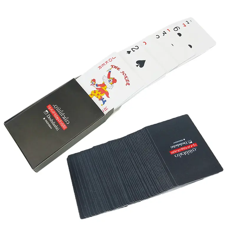 Изготовленные по индивидуальному заказу арабские классные пластиковые игральные карты производство 100% водонепроницаемая и складная покерная карта упакована в черный ящик