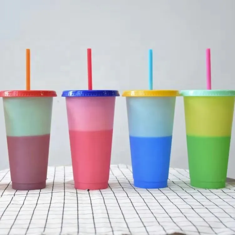 Оптовая продажа, пластиковые чашки 24 унции с изменяющимися цветами, стакан с соломинкой и крышкой