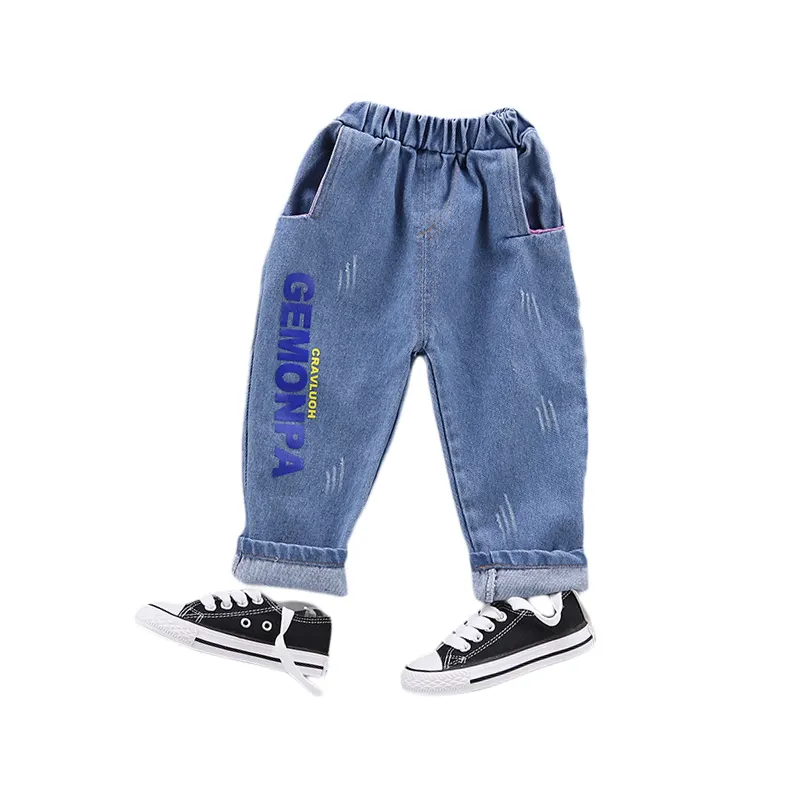 Новые стильные весенне-осенние штаны для мальчиков, оптовая продажа, удобные синие джинсовые брюки с монограммой для мальчиков